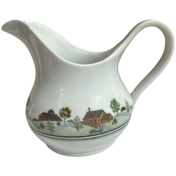 Vintage 1978 Estee Lauder Porcelain Pitcher Farmhouse Cottage Scene - Picture 1 of 4